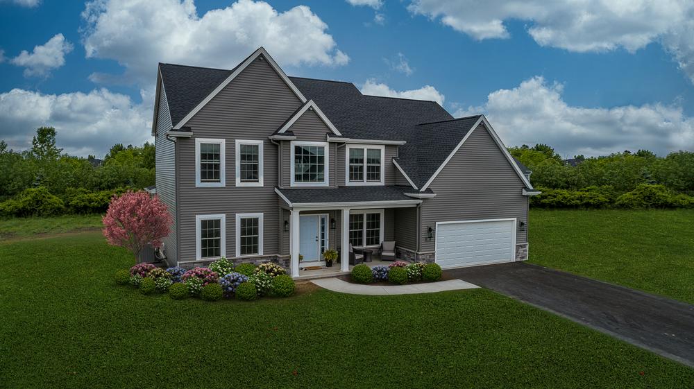 The Crestwood New Home Floor Plan